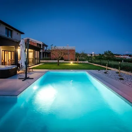 Vila Jasminka With Pool And Jacuzzi *