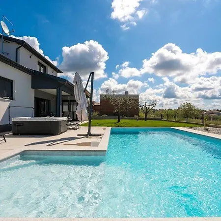 Vila Jasminka With Pool And Jacuzzi *